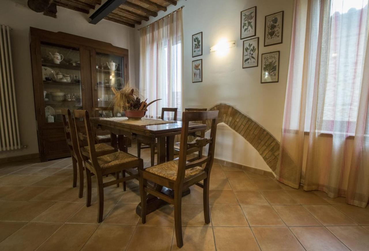 Apartmán Dimora Tipica Toscana Monticiano Exteriér fotografie